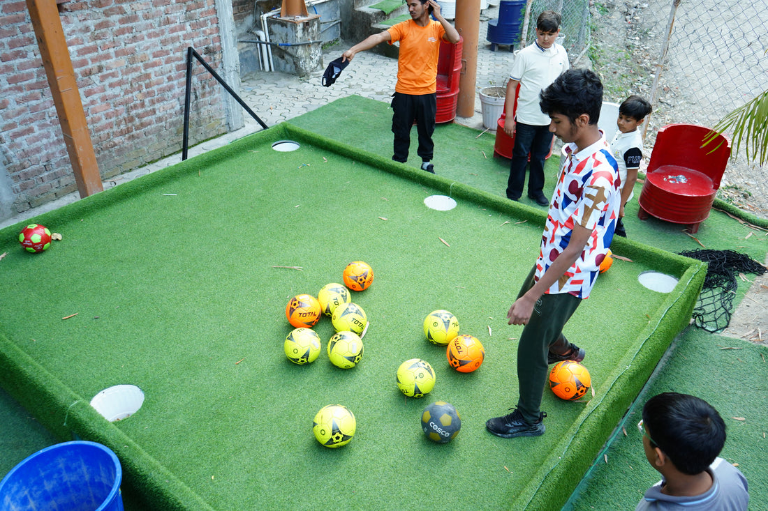 Human Foot Pool in Rishikesh