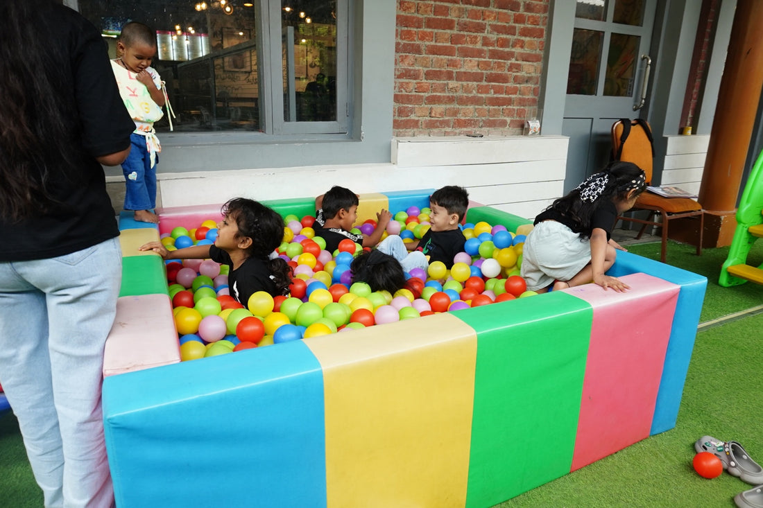 Ball Pool for Kids